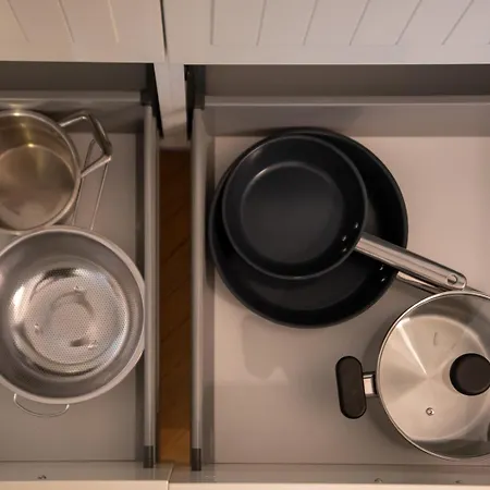 Apartment Mokotow - Location, Tram&shops Nearby - By Rentujemy Warsaw