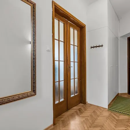 Mokotow - Location, Tram&shops Nearby - By Rentujemy *